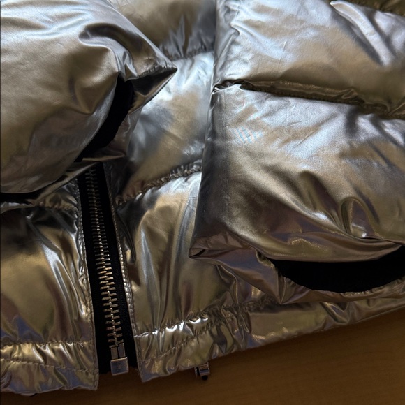 SAGE Collective Silver Puffer Jacket with Hood XL - Picture 2 of 8